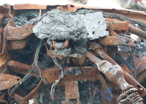 2007 Ford E-150 Commercial/Recreational z USA, uszkodzony, nr VIN 1FTNE14WX7DB44086